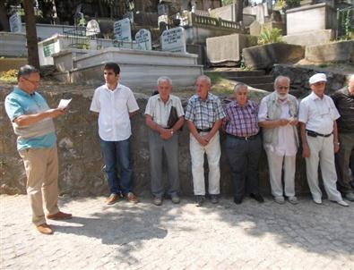 Tarihçi Kazım Baykal Mezarı Başında Anıldı