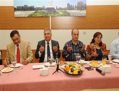 Başkan Durak’tan İftar Yemeği
