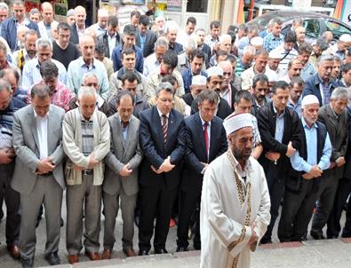 Gümüşhane’de Gıyabi Cenaze Namazı