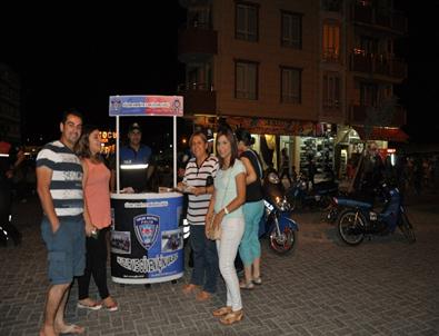 Polisten Vatandaşlara Bilgilendirme