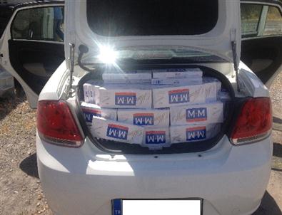 ‘Dur’ İhtarına Uymayan Araçtan Kaçak Sigara Çıktı