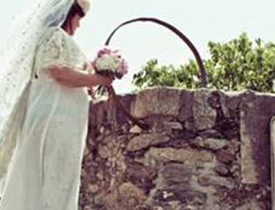 Avustralyalı kadın 'köprüyle' evlendi