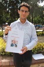SABAH EZANı - (özel Haber) Başbakan’ı Anlatan Kitap Piyasaya Çıkmadan Çalındı