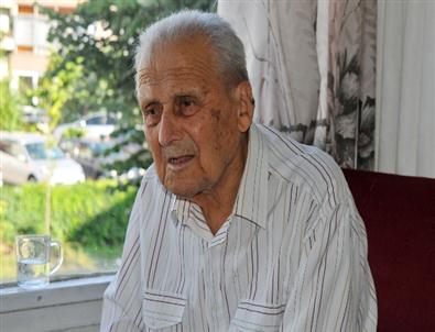 Türkiye'nin En Yaşlı Polisine Ziyaret