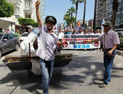 Tutuklanan Kesk Üyeleri, İlk Duruşmalarına Çıktı