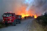 MUSTAFA GÖKSEL - Vali Orucunu Alevlerin Gölgesinde Yangın İşçileriyle Birlikte Açtı