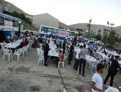 Şehit Yakınları İftar Yemeğinde Bir Araya Geldi