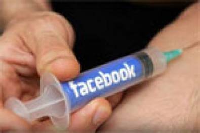 Türkler facebook'suz tuvalete bile gidemiyor