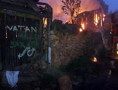 Eflani'de Ev Yangını