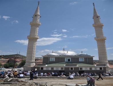 Çift Minareli Cami, Müftü Mustafa Üskülüplü'nün De Katıldığı Törenle İbadete Açıldı