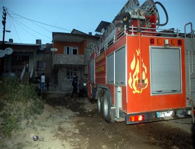 Yüksekova’daki Olaylarda Bir Evde Yangın Çıktı