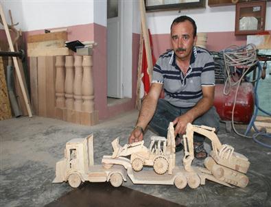 Ağaçtan Yapılan Tır Büyük İlgi Görüyor