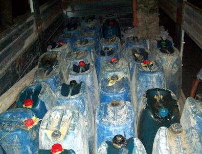 Besni’de Kaçak Mazot Ele Geçirildi