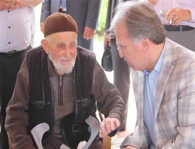 Gözyaşları içinde Başbakan'a selam gönderdi