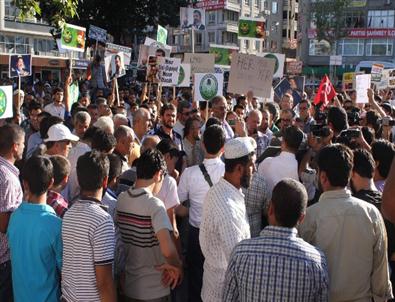 Mısır’daki Darbeye Kefenli Protesto