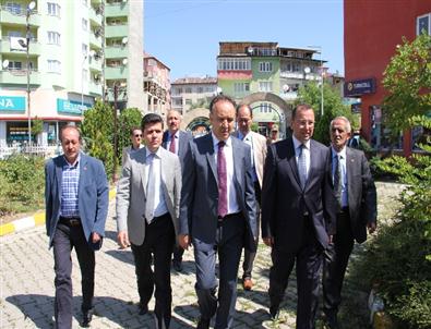 Vali Altıparmak’a Yoğun İlgi