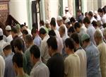 İzmir’de İlk Teravih Namazı Kılındı