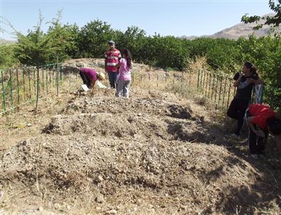 Tcdd’den Demiryolu Şehitlerine Vefa