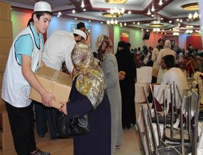 Erzurum’da 500 Dar Gelirli Aileye Yardım Kolisi Dağıtıldı