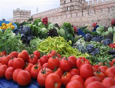 Yaz Sıcaklarında Beslenme ve Sıvı Alımı