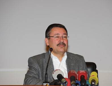 Melih Gökçek: 'Mehmet Ali Alabora Silivri'ye gönderilmeli!'