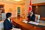 Cumhurbaşkanı Gül’ün Fotoğraf Makinesi Merakı