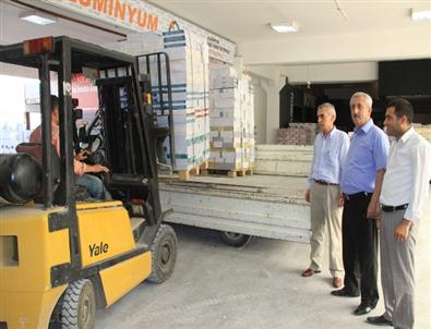 Ders Kitaplarının Okullara Dağıtılmasına Başlandı