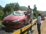 İNLICE - Fethiye’de Takla Atan Otomobildeki 3 Kişi Yaralandı