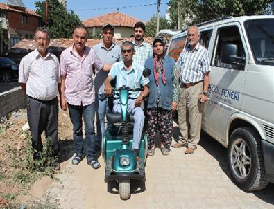 Beyşehir’de Yüz Güldüren Akülü Arabalar