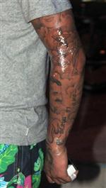 DERYA TUNA - Tatlıses’in Kollarında Dövme Yaptıracak Yer Kalmadı