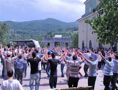 Artvinliler, Köy Gününde Doyasıya Eğlendi