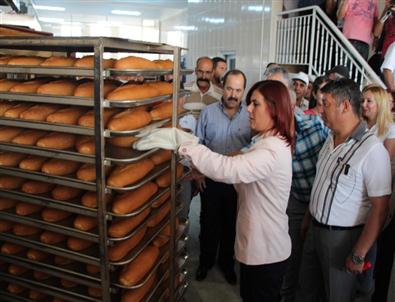 Aydın Belediyesi Halk Ekmek İlk Günden Tepki Çekti