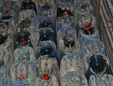 İslahiye'de Kaçak Mazot Ele Geçirildi