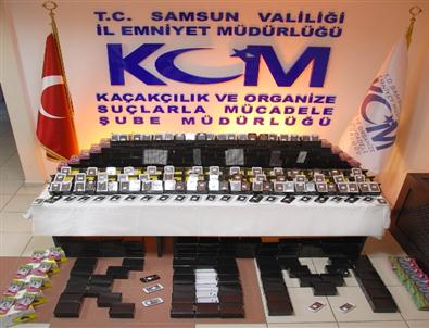 Radyo Evinde Kaçak Cep Telefonu Ele Geçirildi