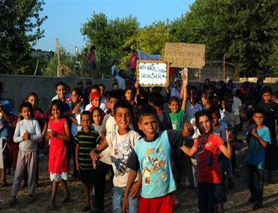 Chp ve İp’li Heyet Köylülerin Toprak Sorunlarını Dinledi