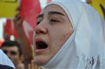 Mısırlı Genç Kızın Gözyaşları Yürekleri Burktu