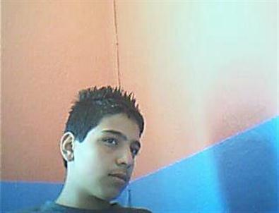 Maden Yüklü Kamyonun Altında Kalan Genç Hayatını Kaybetti