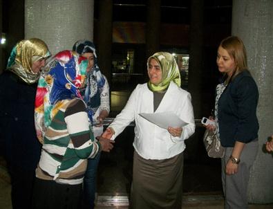 Bayan Şahin Halı Atölyesini Ziyaret Etti