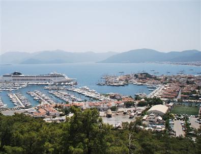 Marmaris'e Eylül Ayında Denizden 25 Binin Üzerinde Turist Gelecek
