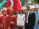 FOLKLOR GÖSTERİSİ - Ak Partili Sait'ten Bir İlk Daha; 'dünya İzmirliler Günü'