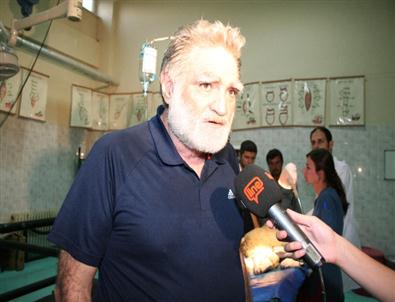 Kurdun Yaraladığı Kuzu Tedavi Edildi