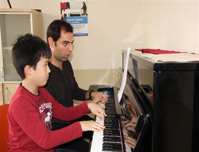 Kocaeli'de Konservatuar Başvuruları İçin Yarın Son Gün