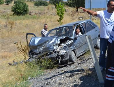 Kula'da Feci Kaza: 1 Ölü, 3 Yaralı