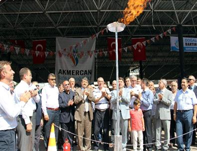 Bartın'da Doğalgaz Meşalesi Yakıldı