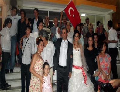 Düğünde Bayrak Astırılmadığı İddiası Aydın’ı Karıştırdı