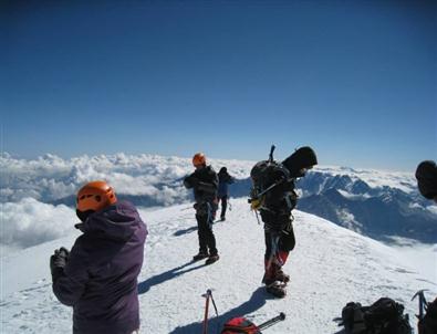 “İkinci Bahar”da Zirve Heyecanı