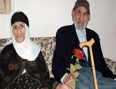 Asırlık Dede Vefat Etti