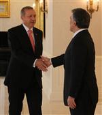 YÜKSEK YARGI - Cumhurbaşkanı Gül ‘başkomutan’ Sıfatıyla İlk Defa Çankaya Köşkü’nde Kutlamaları Kabul Etti