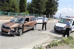 HÜSEYIN ÖNAL - Samsun'da Trafik Kazası: 2 Yaralı