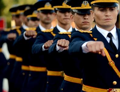 Hava Harp Okulu'nda Mezuniyet Töreni